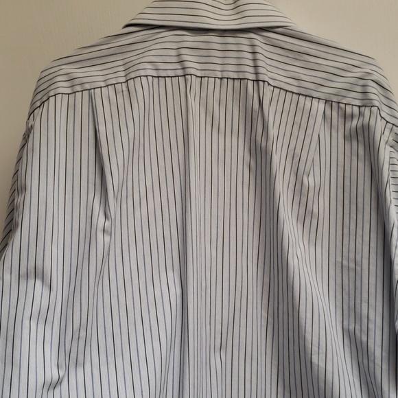 Van Heusen button down - Picture 5 of 6